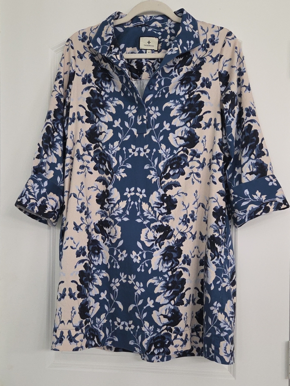 Beautiful Blue, Floral, Collared Dress By Tuckernuck! Great Condition! M